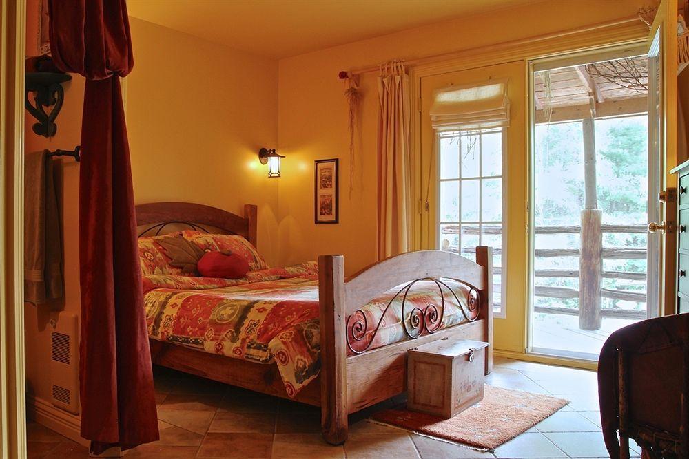 Jardins de l'Achillée Millefeuille Bed and Breakfast La Conception Esterno foto