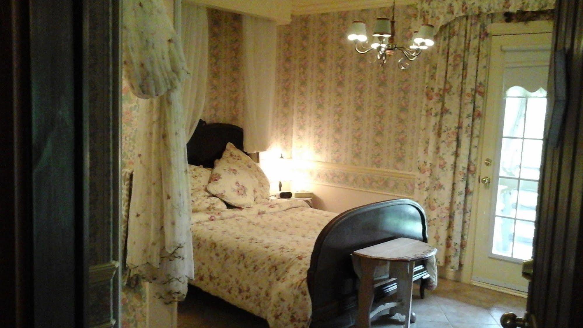 Jardins de l'Achillée Millefeuille Bed and Breakfast La Conception Esterno foto