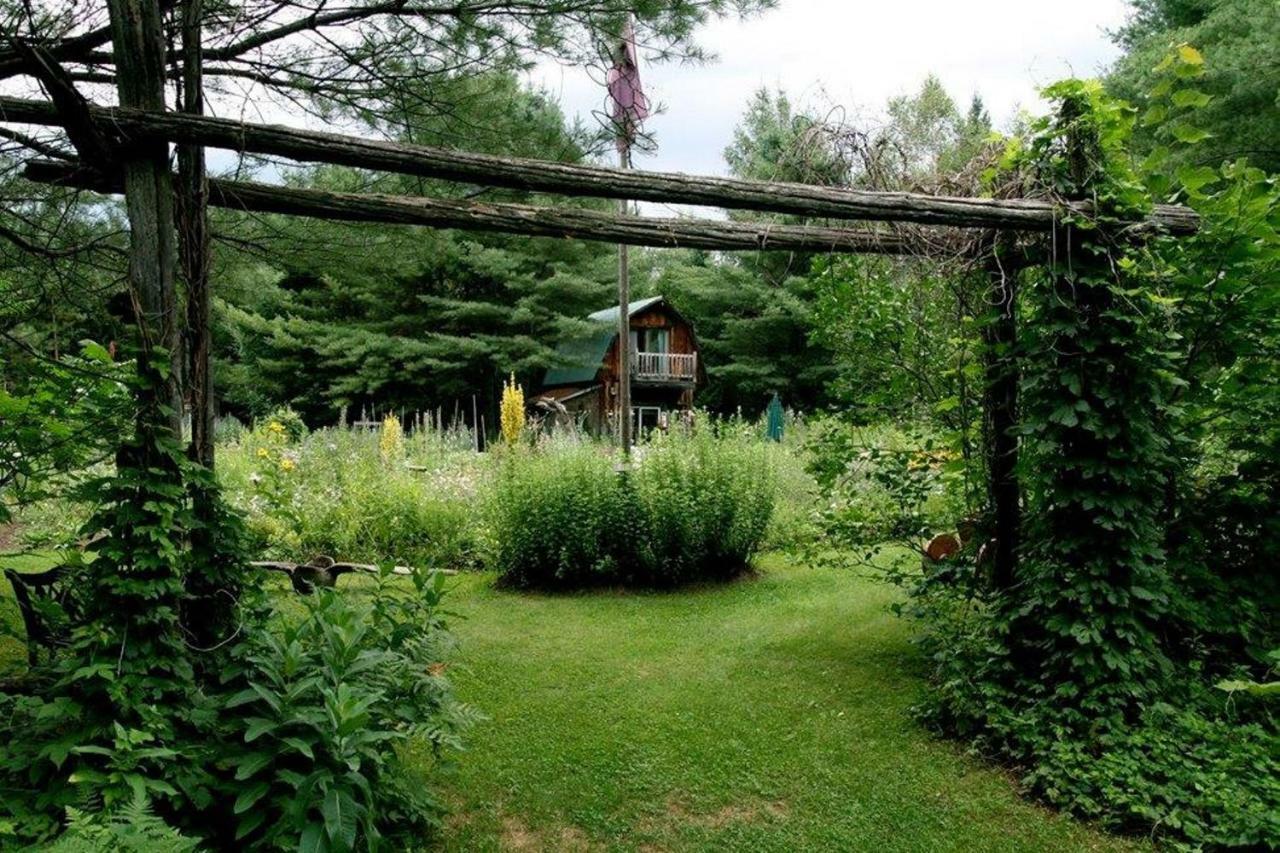 Jardins de l'Achillée Millefeuille Bed and Breakfast La Conception Esterno foto